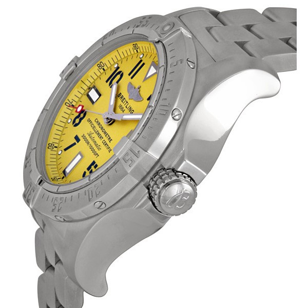 IMG_9085 Breitling A1733010-I5-147A Avenger Mens Automatic Stainless Steel Replica 2