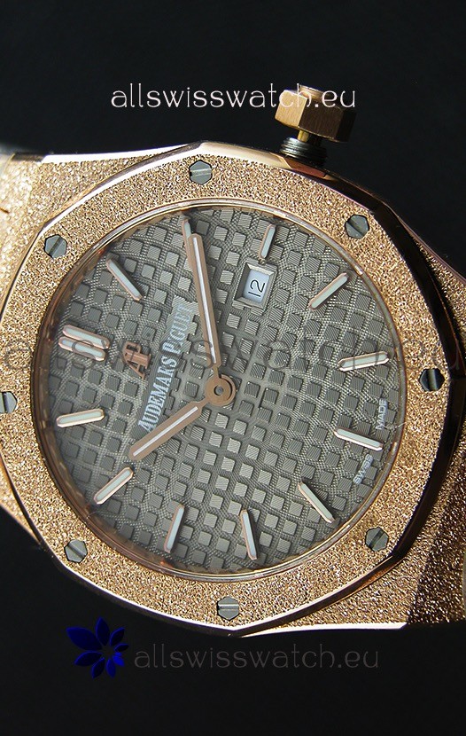 IMG_9086 Audemars Piguet Royal Oak Frosted Rose Gold QUARTZ Grey Dial 33MM - 1:1 Mirror 3