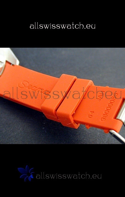 IMG_9086 Omega Seamaster Professional in Orange 3