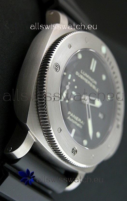 IMG_9086 Panerai Pam 305 L Luminor Submersible 3
