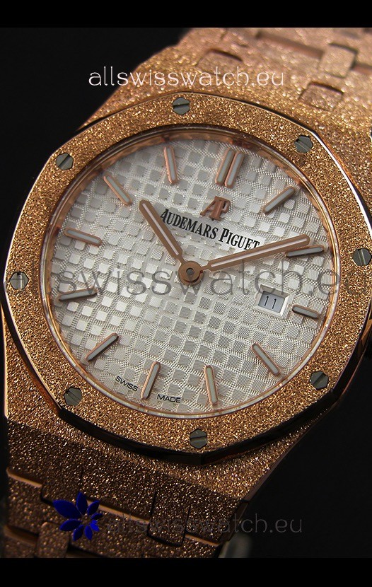 IMG_9081 Audemars Piguet Royal Oak Frosted Rose Gold QUARTZ White Dial 33MM - 1:1 Mirror Replica 4
