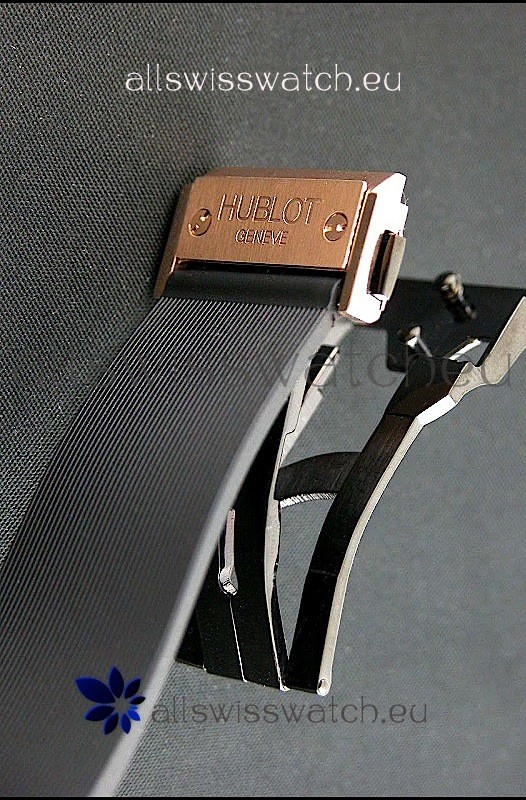 IMG_9081 Hublot Fusion Bang in Rose Gold Casing with Black Carbon Dial Replica 4