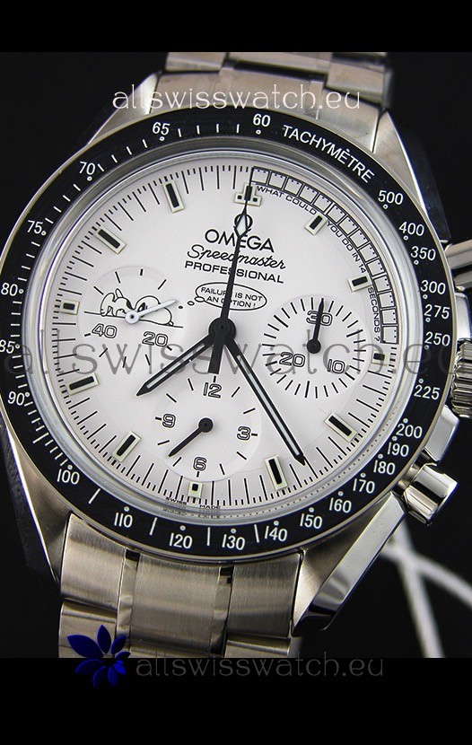IMG_9081 Omega Speedmaster Professional SNOOPY Limited Edition Replica 4