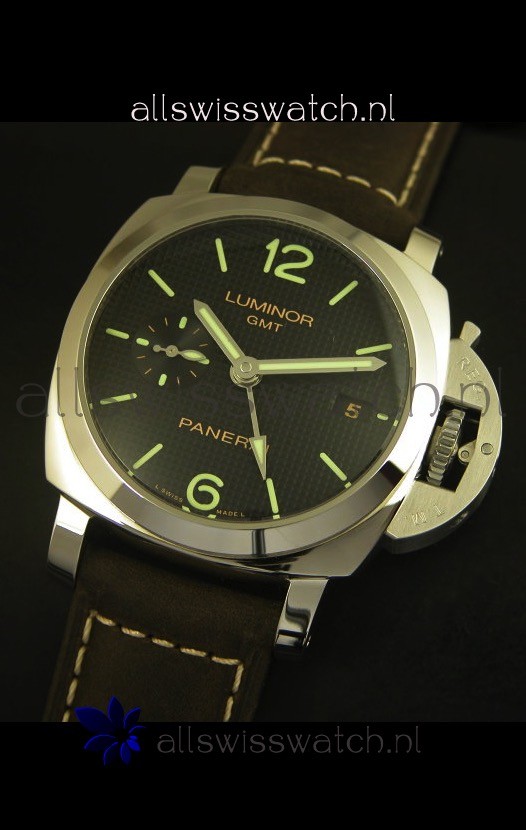 IMG_9081 Panerai Luminor PAM535 GMT - 1:1 Ultimate Mirror Edition Replica 4