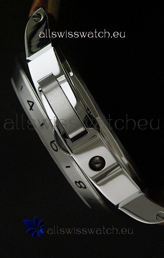 IMG_9081 Panerai PAM029M Luminor GMT - 1:1 Ultimate Mirror Replica 4