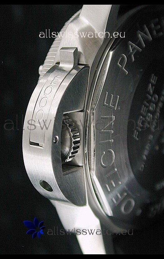 Panerai Luminor Submersible 1000m in Black Dial Replica 4