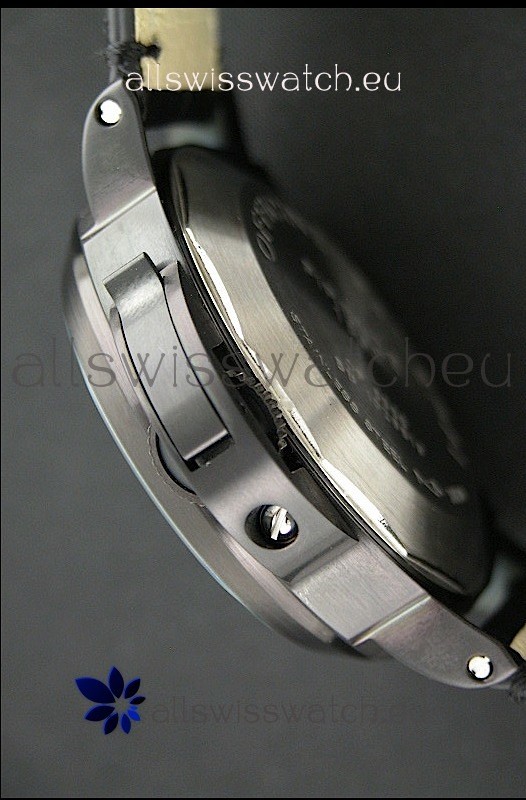 Panerai Luminor Power Reserve Automatic in Black Replica 4