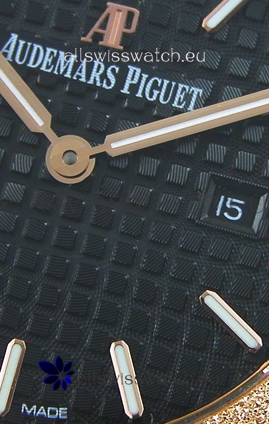 IMG_9081 Audemars Piguet Royal Oak Frosted Rose Gold QUARTZ Black Dial 33MM - 1:1 Mirror Replica 5