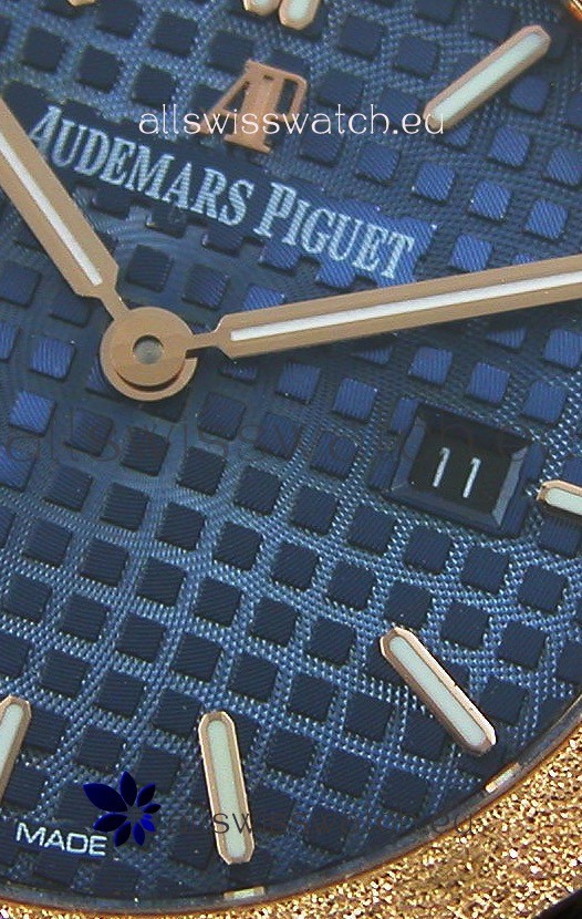 IMG_9081 Audemars Piguet Royal Oak Frosted Rose Gold QUARTZ Navy Blue 33MM - 1:1 Mirror Replica 5