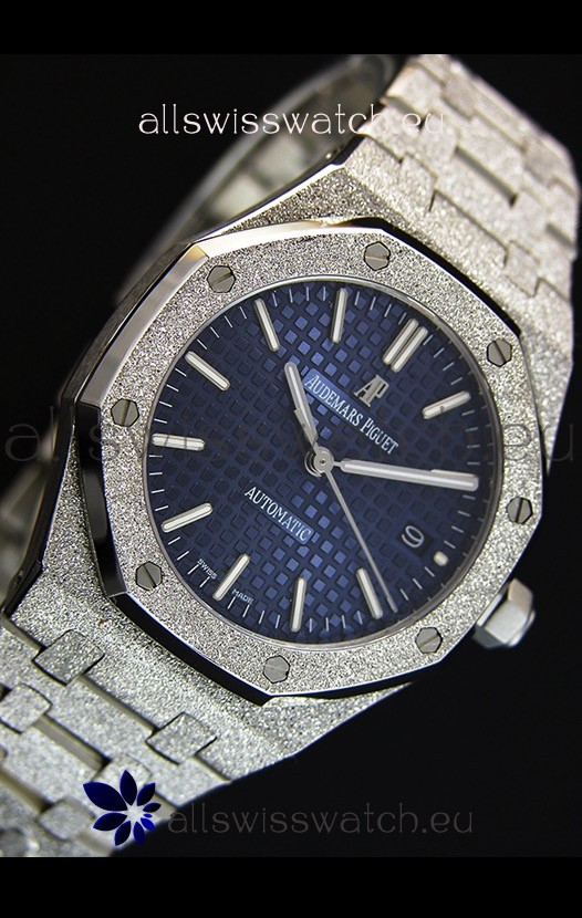 IMG_9081 Audemars Piguet Royal Oak Frosted Self-Winding White Gold Blue Dial 1:1 Mirror Replica 5