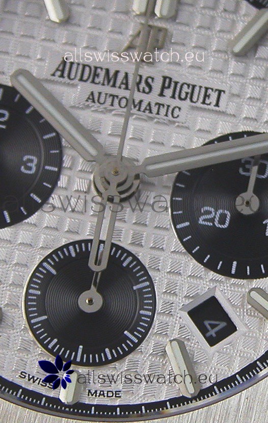 IMG_9081 Audemars Piguet Royal Oak Chronograph White Dial Rubber Strap Replica 6