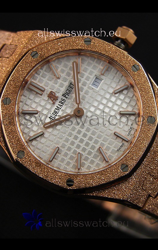 IMG_9081 Audemars Piguet Royal Oak Frosted Rose Gold QUARTZ White Dial 33MM - 1:1 Mirror Replica 6