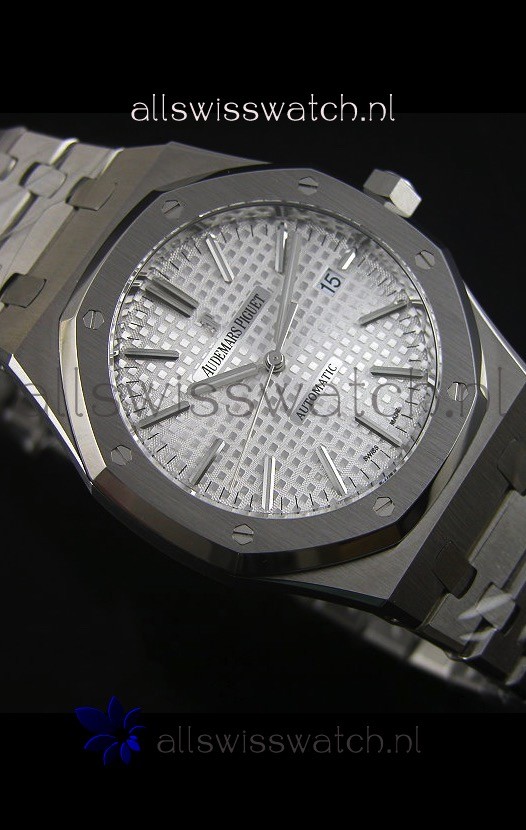 IMG_9081 Audemars Piguet Royal Oak 37MM Ladies - Ultimate 1:1 3120 Movement Replica 6