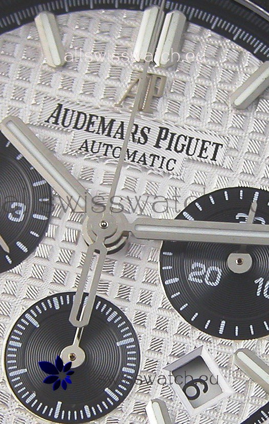 IMG_9081 Audemars Piguet Royal Oak Chronograph Silver Toned Dial Black Subdials Replica 6