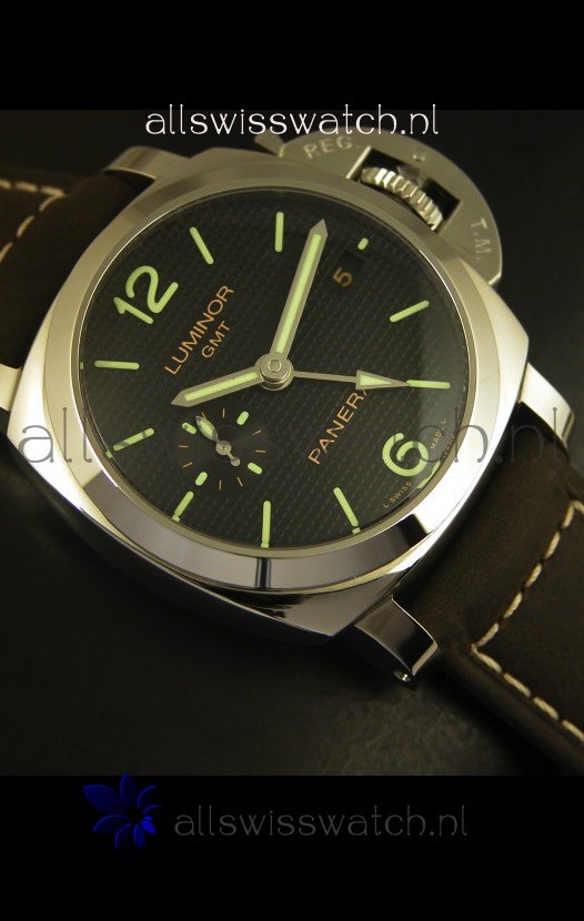 IMG_9081 Panerai Luminor PAM535 GMT - 1:1 Ultimate Mirror Edition Replica 6
