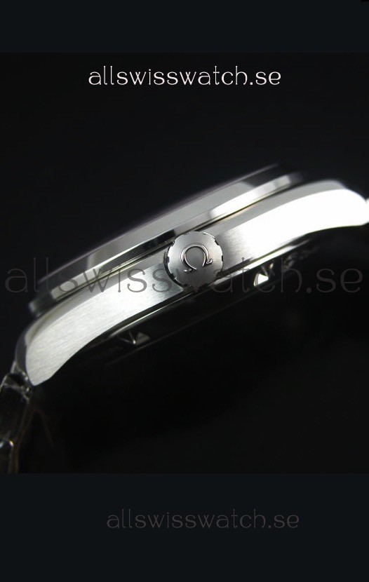 IMG_9081 Omega Seamaster COAX GMT Stainless Steel in Black Dial Replica 7