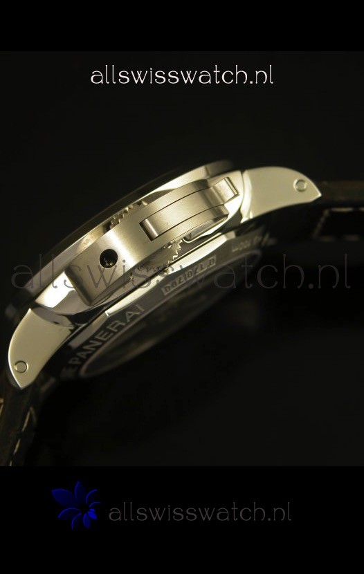 IMG_9081 Panerai Luminor PAM535 GMT - 1:1 Ultimate Mirror Edition Replica 7