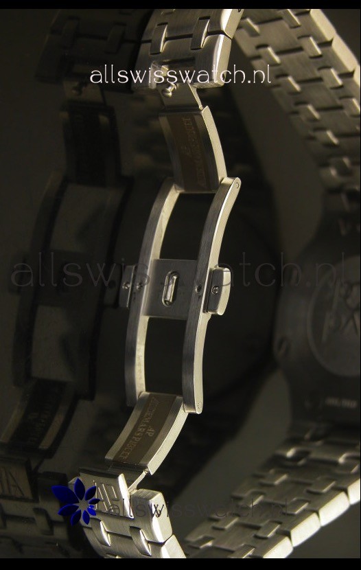 IMG_9081 Audemars Piguet Royal Oak Offshore in White Dial - Steel Case Replica 7