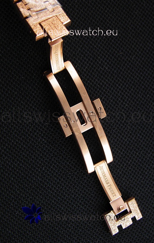 IMG_9081 Audemars Piguet Royal Oak Frosted Rose Gold QUARTZ White Dial 33MM - 1:1 Mirror Replica 8