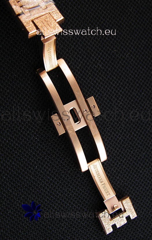 IMG_9081 Audemars Piguet Royal Oak Frosted Rose Gold QUARTZ Navy Blue 33MM - 1:1 Mirror Replica 8