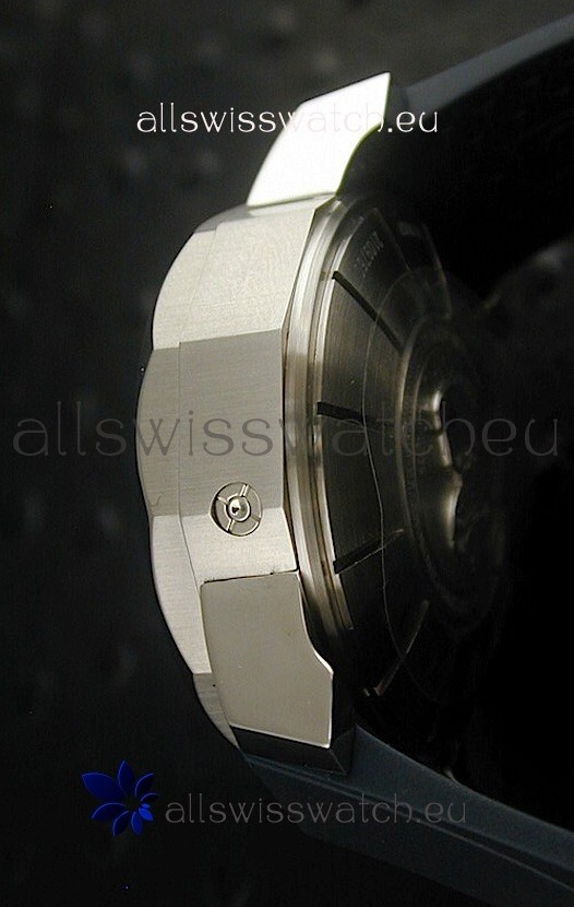 IMG_9081 Corum Admiral's Cup Challengein Black Dial Replica 8