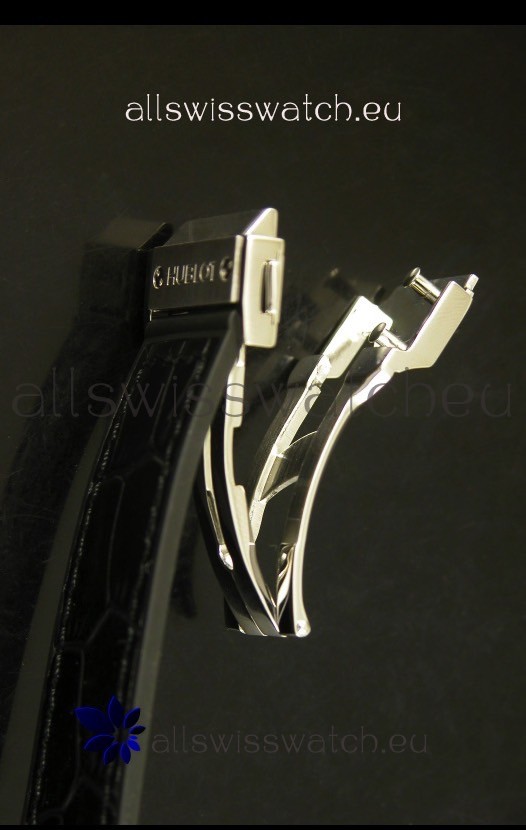 IMG_9081 Hublot Classic Fusion 39MM Diamonds Encrusted Case Replica 8