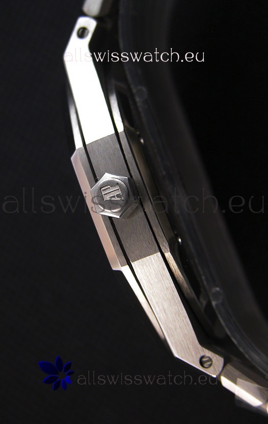 IMG_9081 Audemars Piguet Royal Jumbo Oak Extra Thin - 1:1 Mirror Replica 8