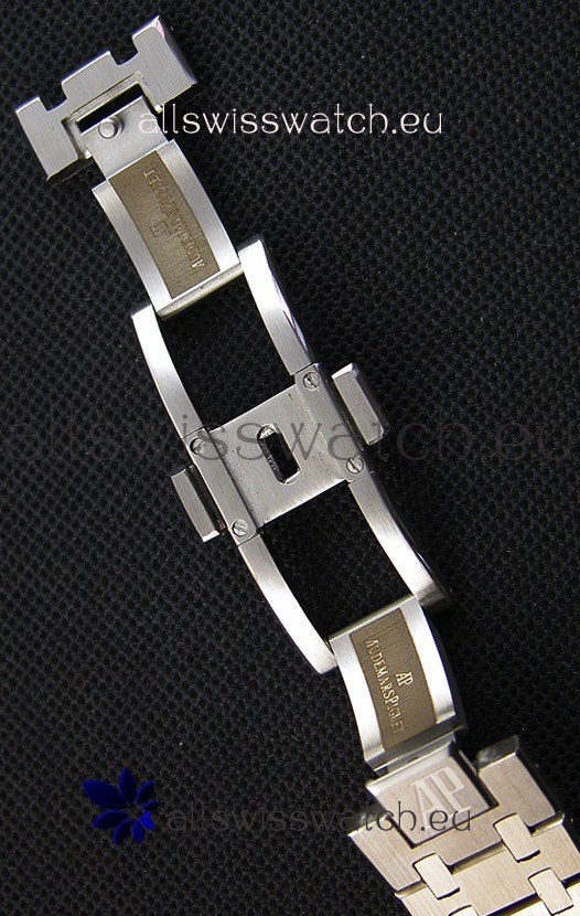 IMG_9081 Audemars Piguet Royal Oak Chronograph White Dial Steel Strap Replica 8