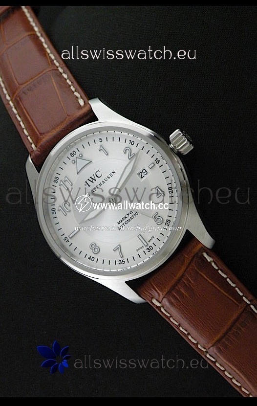 IWC Fliegeruhr International Co. Automatic in Brown Leather Strap