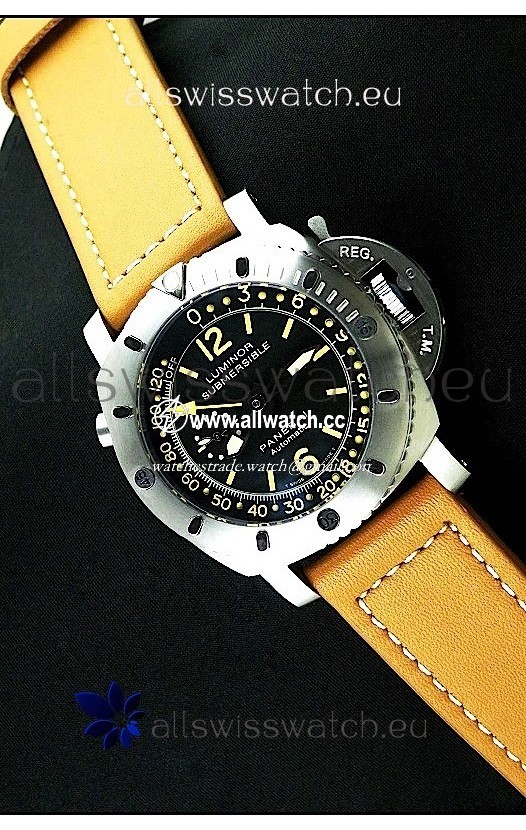 Panerai Luminor Submersible Automatic in Black Dial
