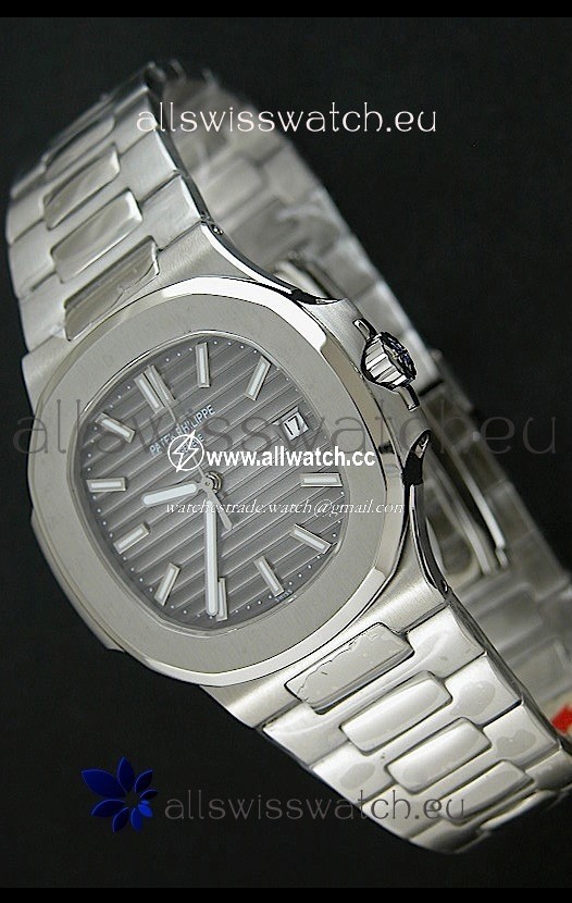 Patek Phillipe Nautilisin Grey Textured Dial