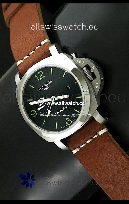 Luminor GMT Panerai Automatic in Black Dial