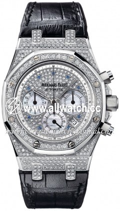 Audemars Piguet 26068BC.ZZ.D002CR.01 Royal Oak Mens Automatic 18kt White Gold Case with Diamonds