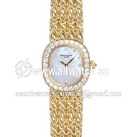Patek Philippe 3022 Ladies Quartz 18Kt Yellow Gold