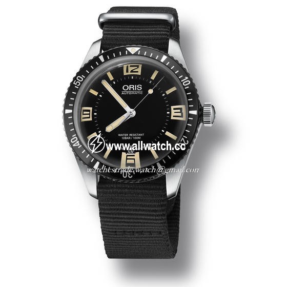 Oris 01 733 7707 4064-07 5 20 22FC Mens Automatic Stainless Steel